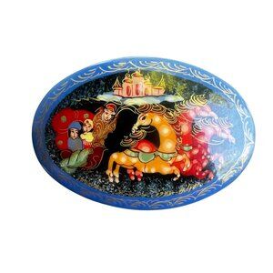 Russian Palekh Oval Lacquer Brooch With Troika Sleigh TRUE VINTAGE